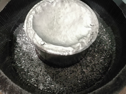 粉末冶金產(chǎn)品振光去毛刺 粉末冶金產(chǎn)品振光去毛刺